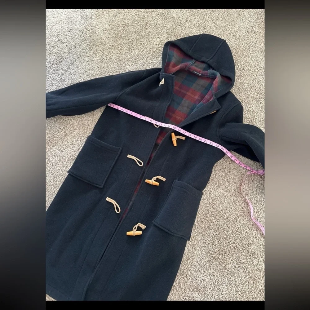 Vintage Orvis Duffle Coat Wool Cashmere Plaid Lined Toggle England 
Size Medium - Picture 11 of 12